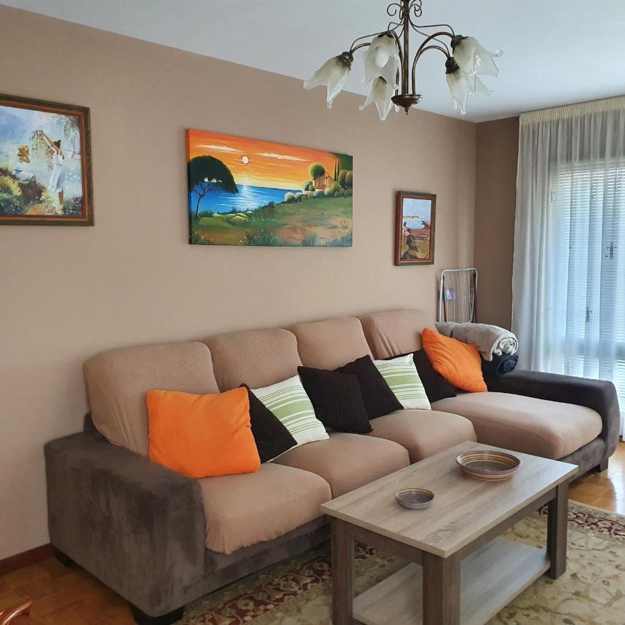 Piso Amplio En El Centro De Vilagarcia De Arousa Exteriér fotografie